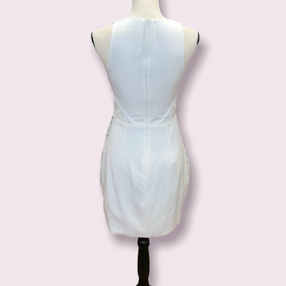 Lumier by Bariano Sleeveless Cream Overlay Geometric Dress Size S - Picture 3 of 10